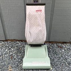 Vintage Hoover Elite 200 Automatic Height Adjustment Upright Vacuum Cleaner With Free Bags Model U4455 Green