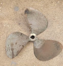 Vintage Brass Boat Propeller Prop Scan PE010055 24x24 1-3/4
