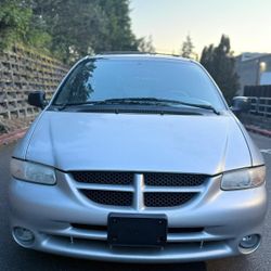 2000 Dodge Grand Caravan