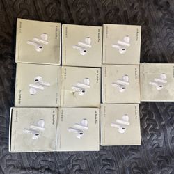 Charging Stations Headphones, Earwax Cleaner