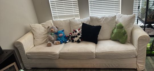 Couch for sell! Moving price negotiable