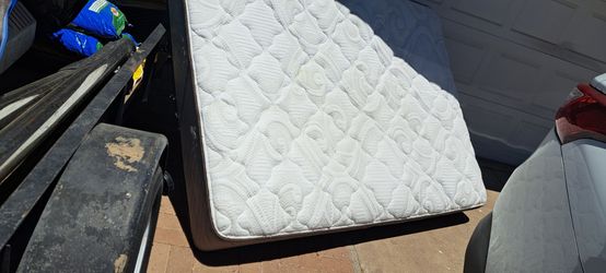 queen matress
