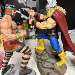 Bowen Designa Statue 