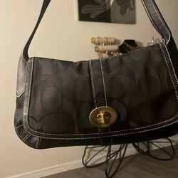 2007 coach ergo purse