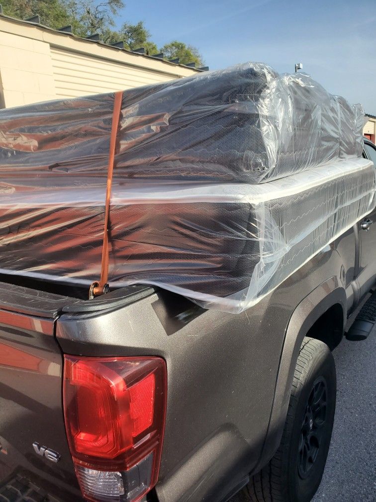 King Size New Thick Pillow Top Can Deliver