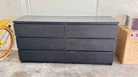 Black Dresser