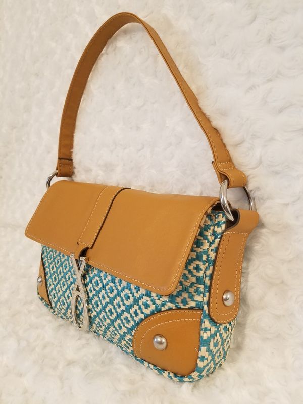 Small Xoxo Purse Handbag North Central Sa Please Read All Info Small Xoxo Purse Handbag North Central Sa Please Read All Info For In San Antonio Tx Offerup