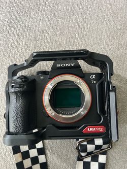 Sony A7ii - clean!