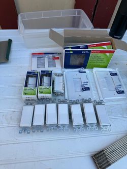New 7 Decora by Leviton 2-15A Two Switch Decora by Leviton All White Single Switch Plates Double Switch Plate