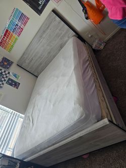 Queen sized mattress, frame and boxspring