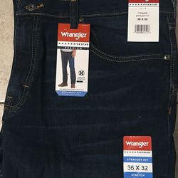 New Wrangler Five Star Premium Straight Fit Jeans – Medium Stretch 36x32