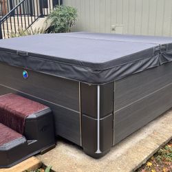 New Spa Cover - In Box