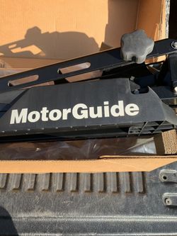 Trolling motor mount