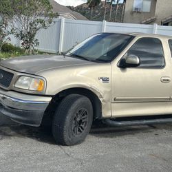 1(contact info removed) F150 Lariat  