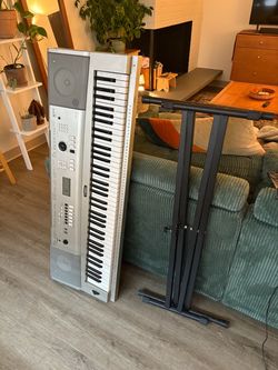 Yamaha Keyboard