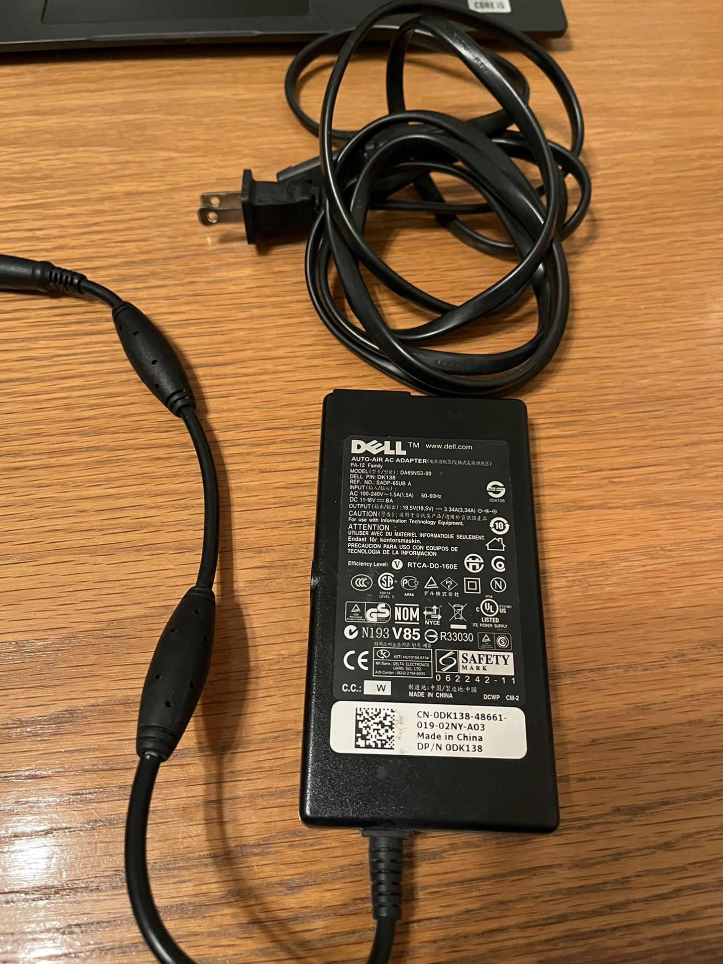 Dell DA65NS3-00 DK138 19.5V 65W Slim Travel AC Power Adapter Charger (P017)