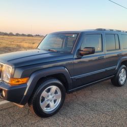 2008 Jeep Commander 