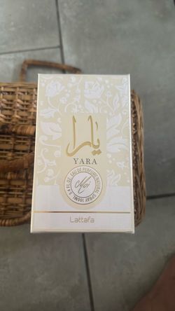 Lattafa Yara Eau de Parfum  Dubai