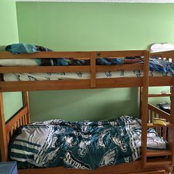 Twin Bunk Beds W Mattresses 