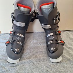 Salomon Ski Boot