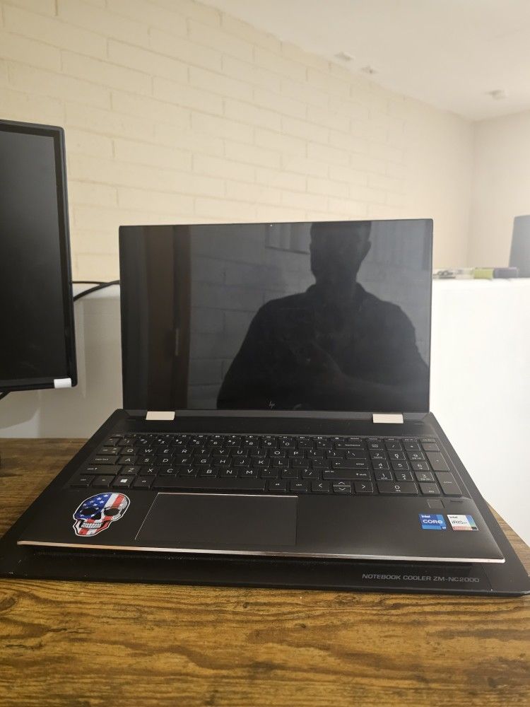 HP Spectre x360 – 15.6” Touchscreen Laptop