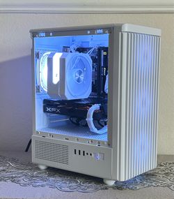 White Rgb i7 gaming pc! Intel I7 cpu, Rx 580 gpu! 16gb ram