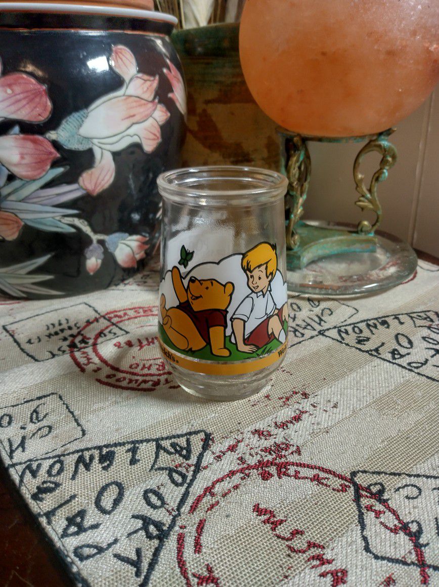 Vintage Pooh Welches Collectable Glass Cup