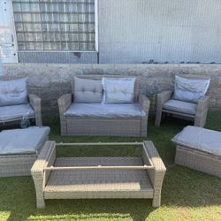 Brand New Patio Rattan Furniture Set 
