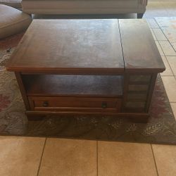 Lift Top Coffee Table 