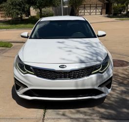 2020 KIA Optima
