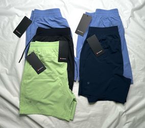 Lululemon Men’s Running Shorts Large - NEW
