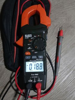Klein Tools CL320 Digital Clamp Meter multimeter