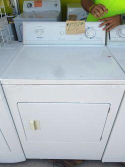 Frigidaire Dryer white heavy duty ex large works great . Warranty . Delivery available . 2203 Fowler st. Ft. Myers 33901