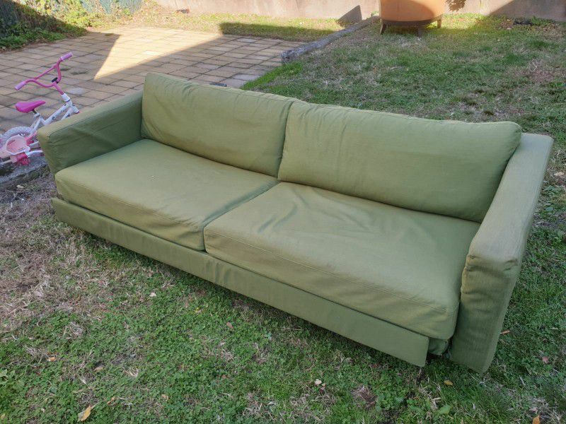 Green Couch With Pull Out Bed. Great Condition