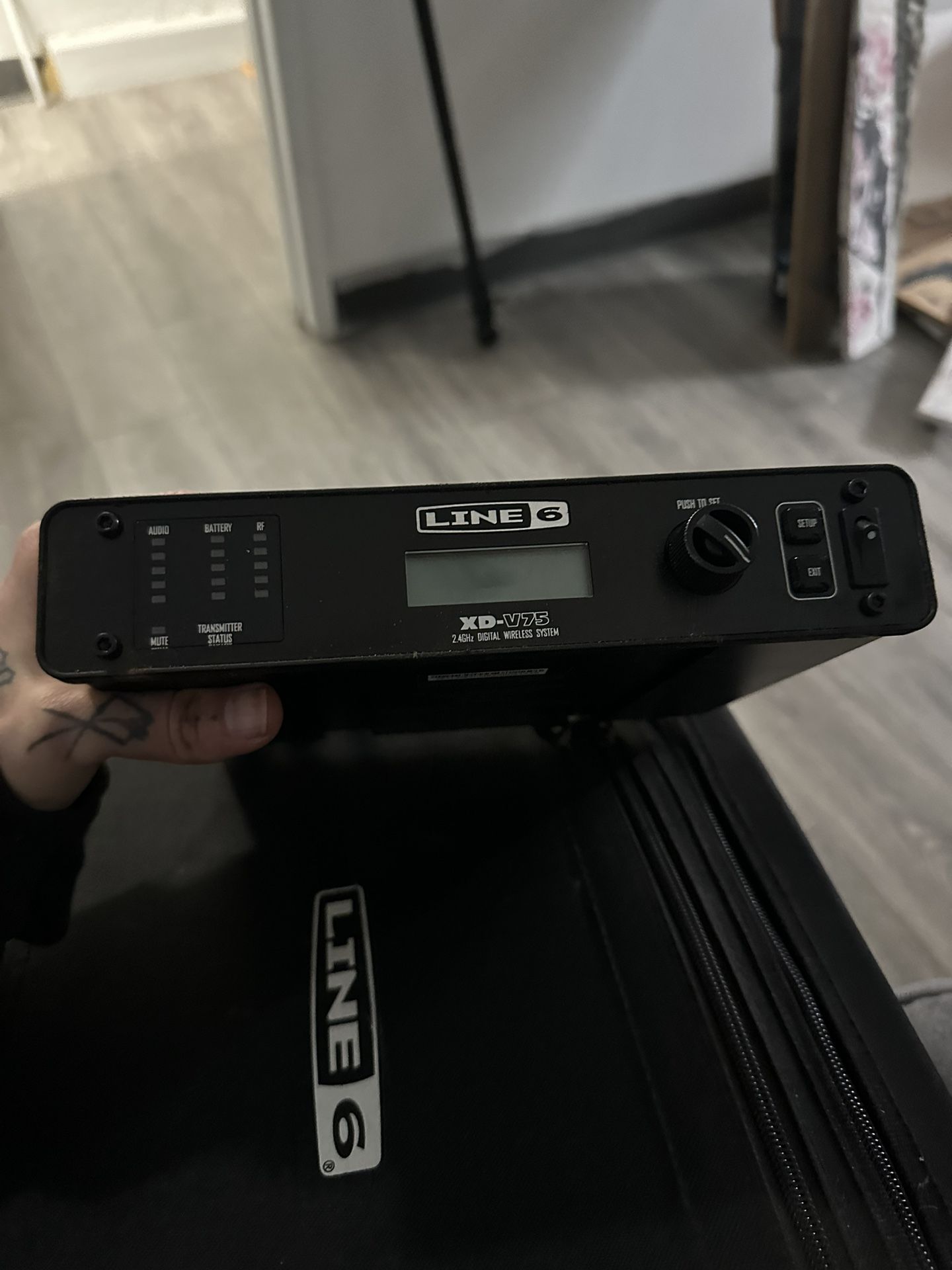 Line 6 XD-V75 Wireless Receiver