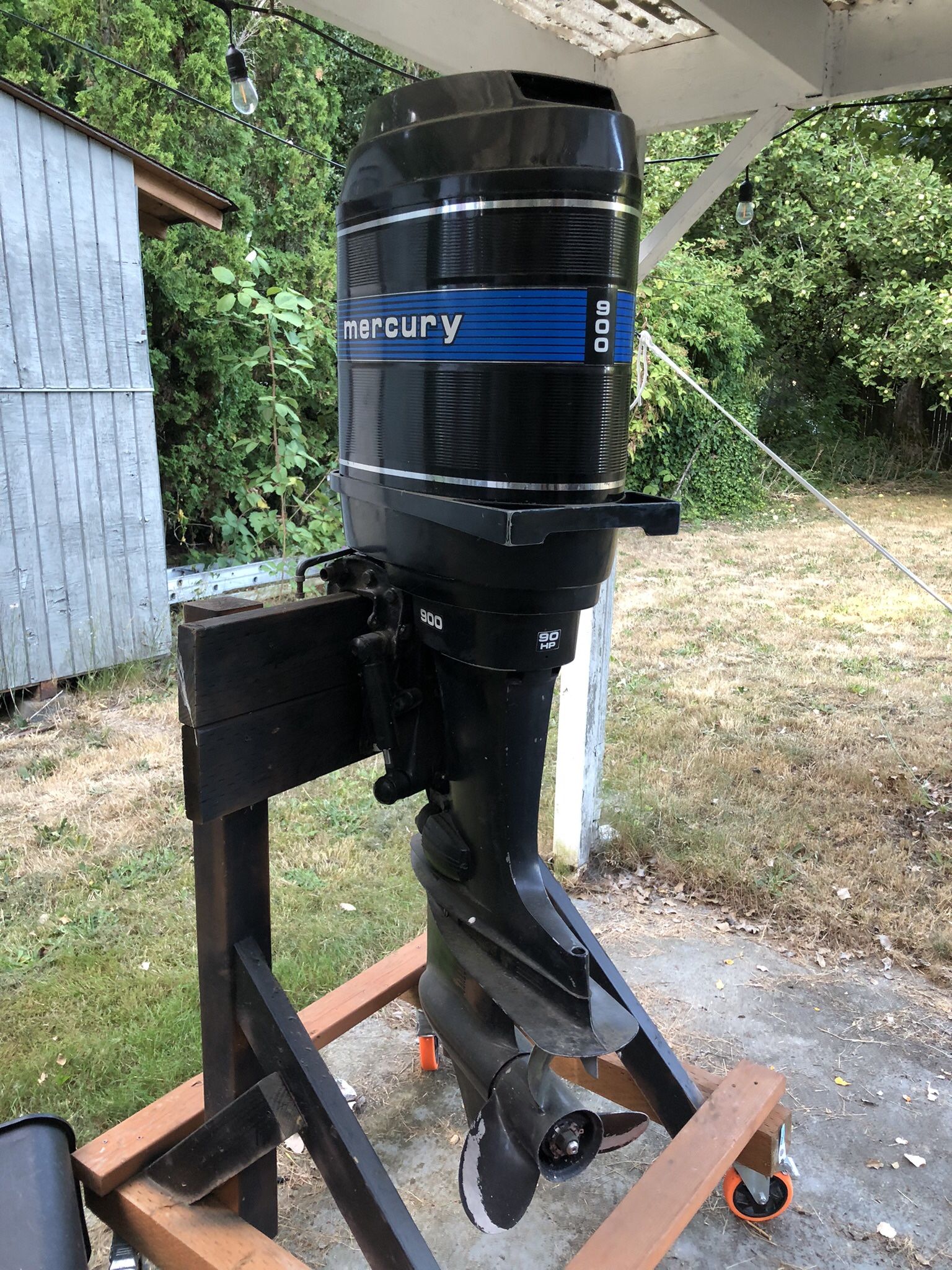 1978 Mercury Outboard Boat Motor 2 Stroke/ 90hp