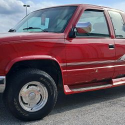1994 Chevrolet C/K 1500 OBS Chevy 4x4 Step Side