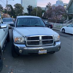 2007 Dodge Dakota