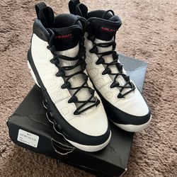 Jordan Retro 9