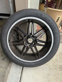 22” Wheels With MICHELLIN Tires