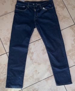 Used like new Levi’s Men’s Jeans 502 W 34 L 32