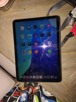 Apple iPad Air 5th Generation 10.9 inch