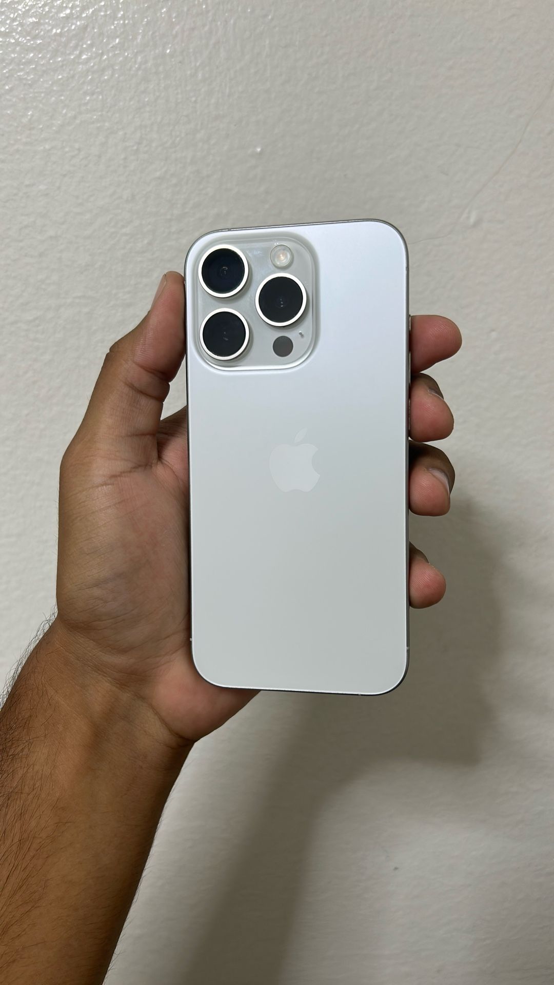 iPhone 15 Pro