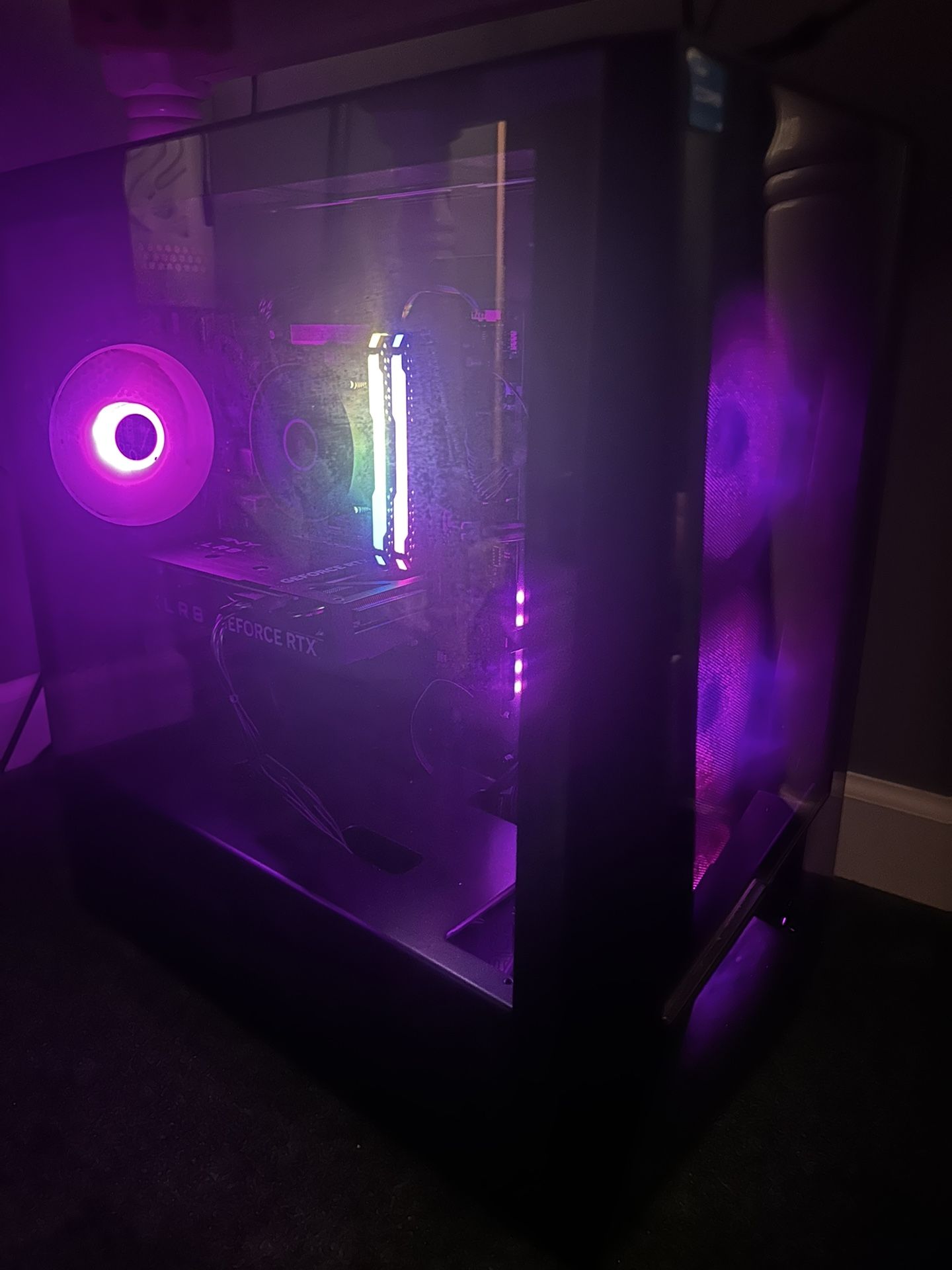Gaming Pc and all needed Accessories