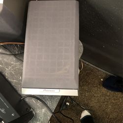 Pioneer Speakers 