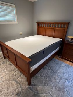 Casper Mattress - Queen Size