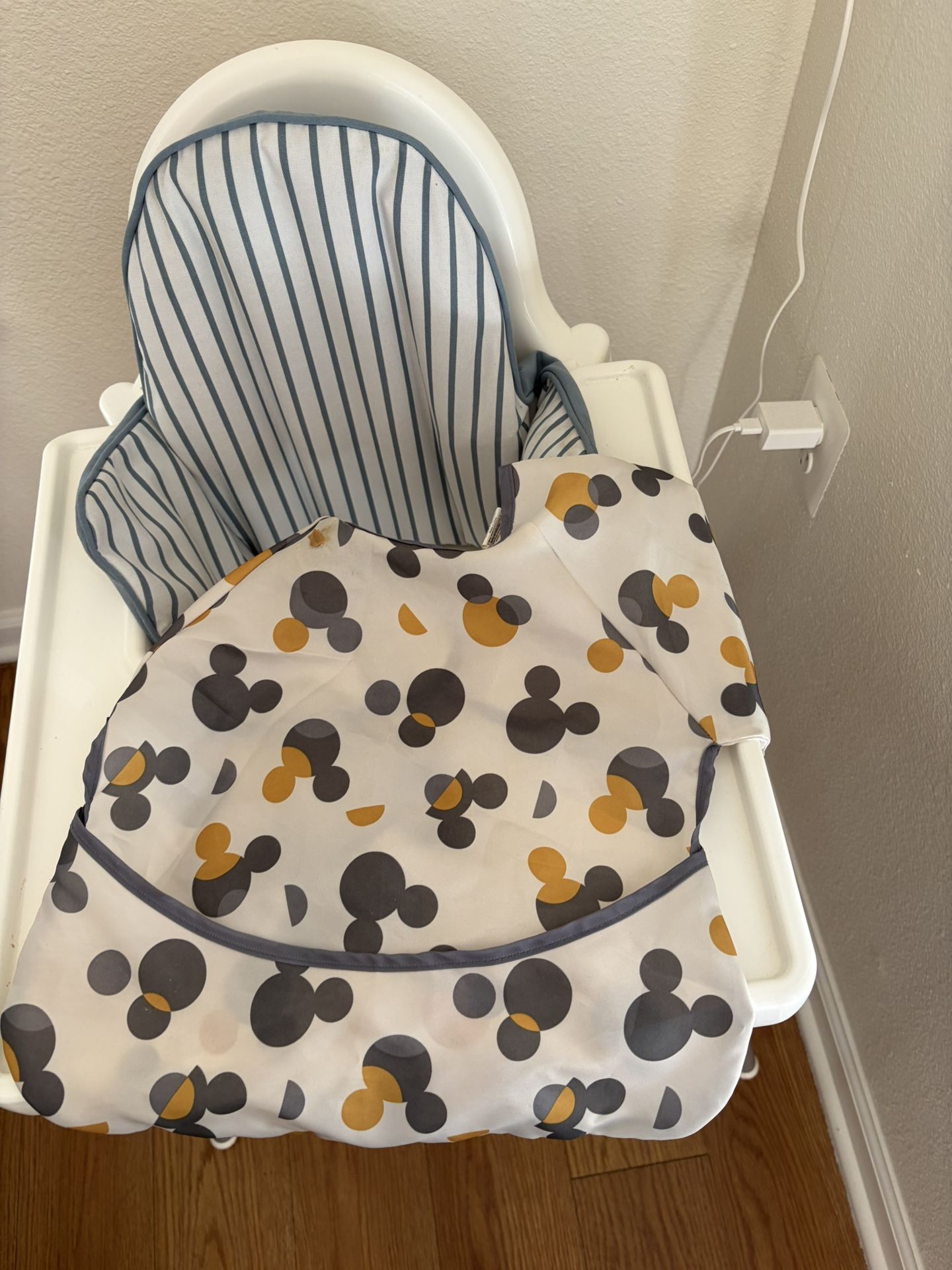 Bibs