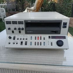 Vintage Sony VO-5850 Professional Editing Deck Professional 3/4″ Format NTSC