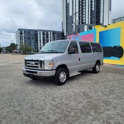 2013 Ford E-150 Wheelchair Accessible Lift