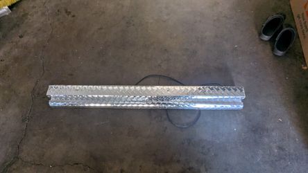 Diamond Plated Chrome Fluorescent Light